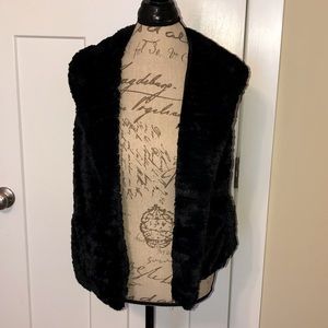Black vest!🖤